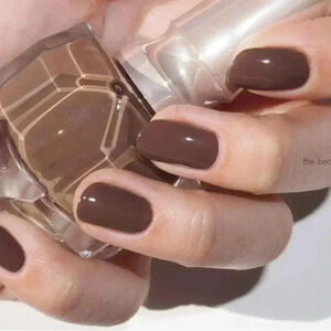 NEW Christian Louboutin Vernis Nail Color ~ Zoulou - chocolate Nude ~ Sold Out